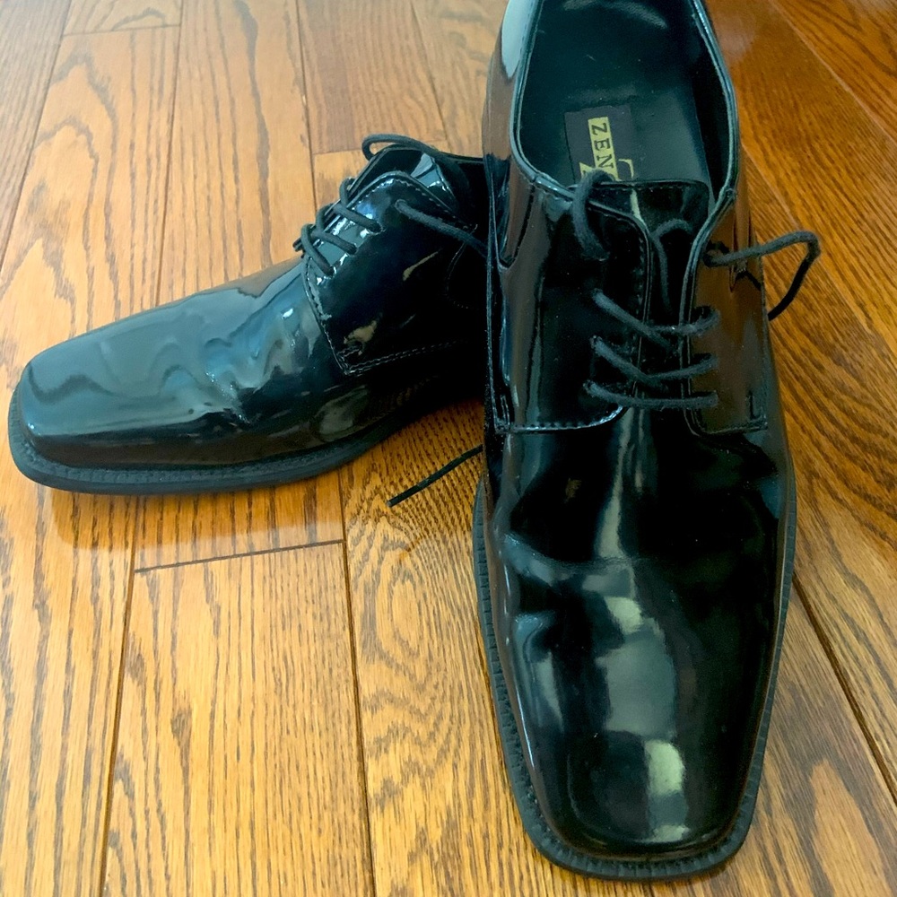 Mens tuxedo shoes, size 9.5M US, brand new,  worn once